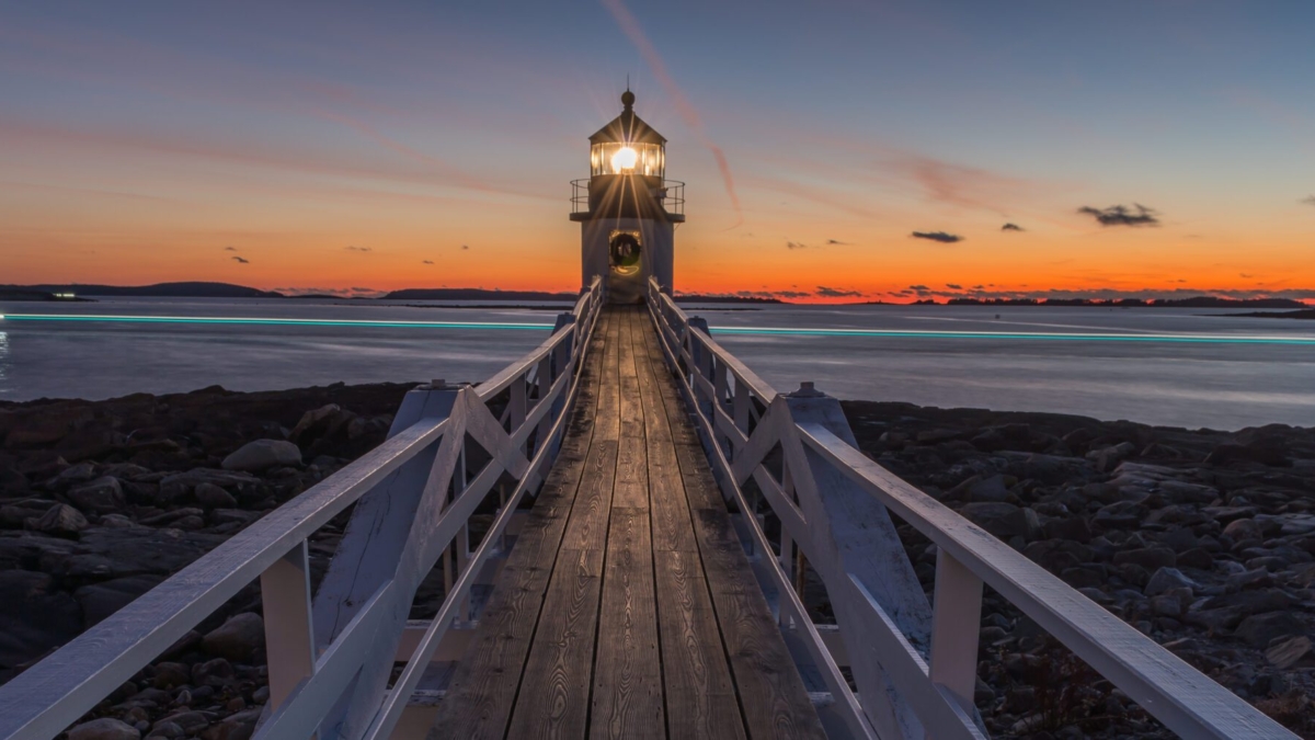 Marshall Point Lighthouse at sunset